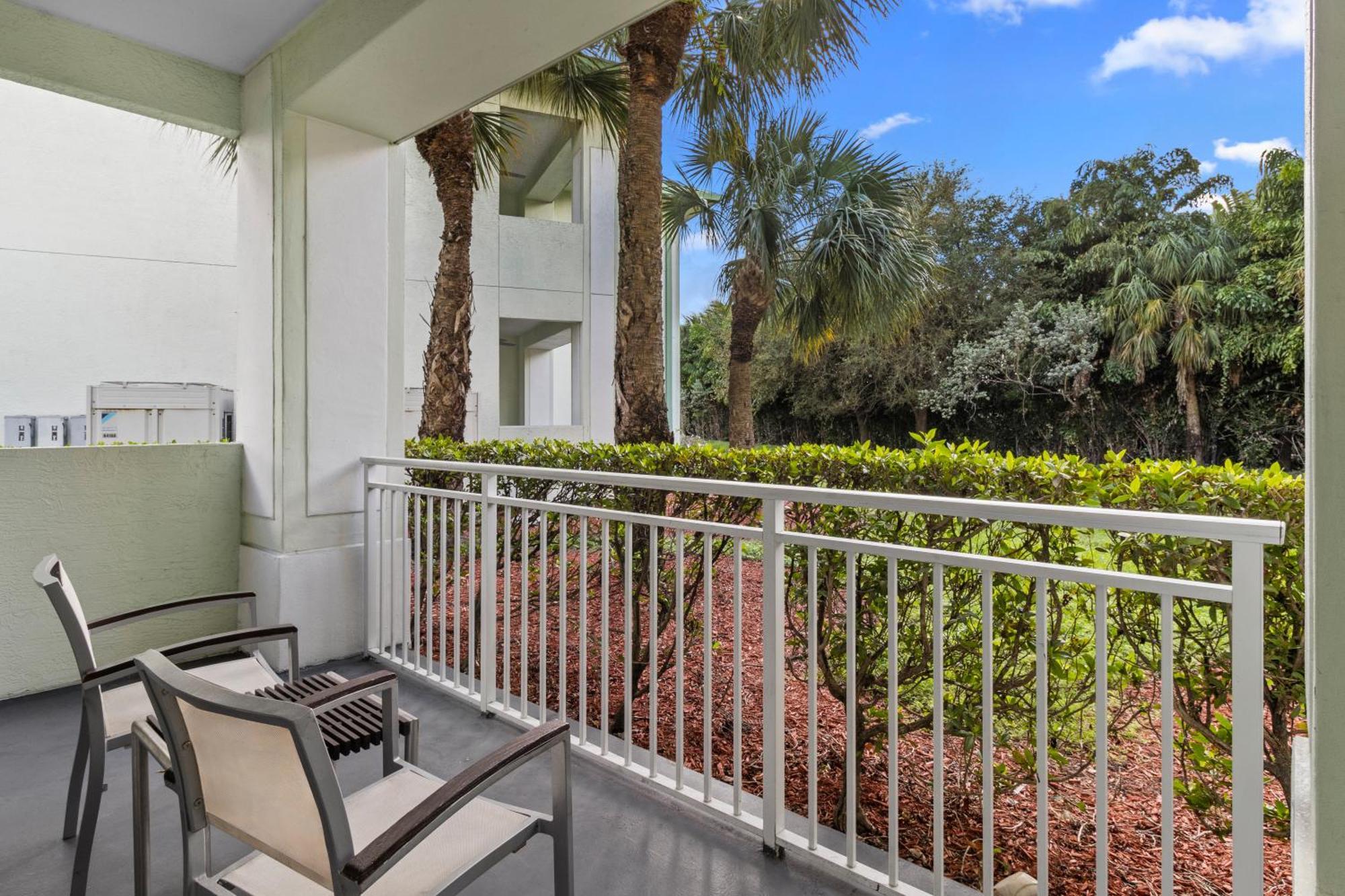 Provident Doral At The Blue Hotel Exterior foto